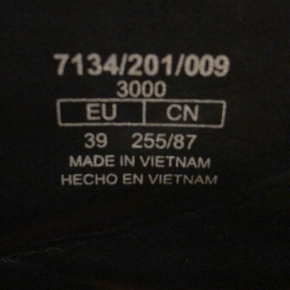 Chunky High Heel Ankle Boots with Zip. - Picture 7 of 8